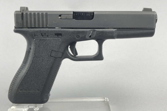 Glock Model 17 9mm Pistol