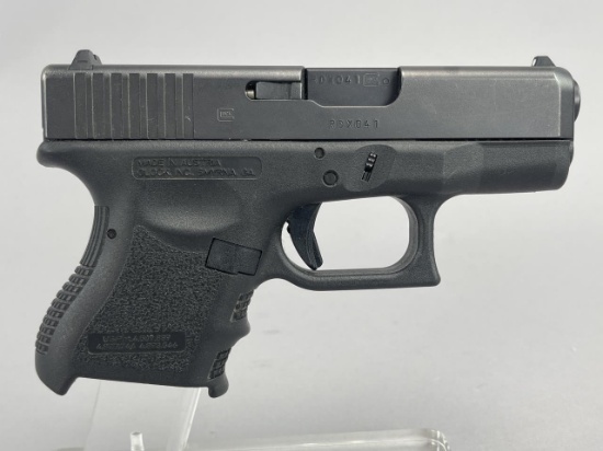 Glock Model 27 .40S&W Pistol