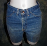 Vintage 1970s Juniors Liberty Scene Washed-out Juniors Jean Mini Shorts