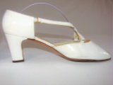 Vintage 1960s Ladies White Leather Slip In Heels 8n
