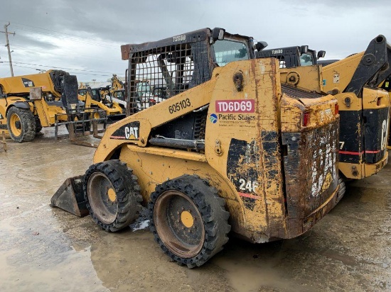 2002 Cat 246 Skid Steer Loader