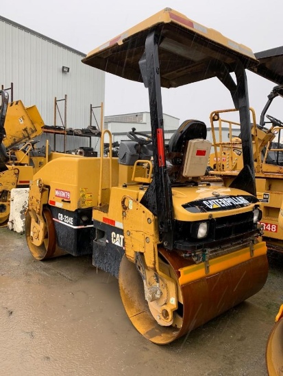 2006 Cat CB-334E Tandem Vibratory Roller