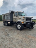 2001 Sterling LT7500 T/A Dump Truck