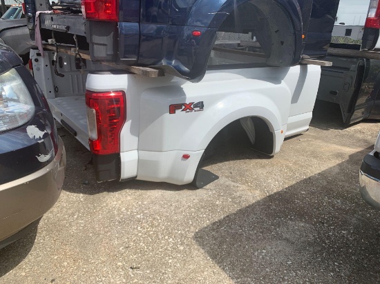 2018-2020 Ford Dually Bed and Bumper