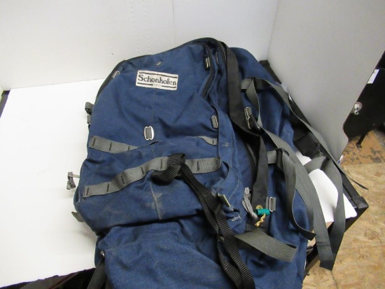 Schonhofen Seattle back pack.