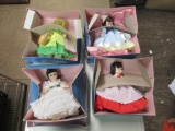 Collectible mdm. alexander dolls (4)