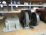 Pulley & 4 casters hard rubber NO SHIPPING