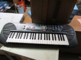 Keyboard - Yamaha (in working condition) NO SHIPPING
