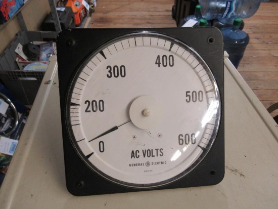 General Electrics AV Volts Meter 9"x9"