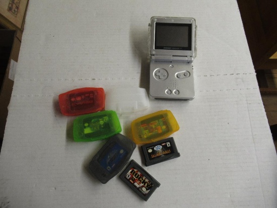 Nintendo Game Boy w /6 Games