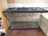 Aquarium/Critter Cage & Lid 24x12x17 NO SHIPPING