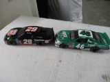 2 Die Cast Cars 1/24 scale