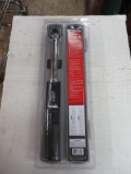 New Locking Torque Wrench 20-100ft Range