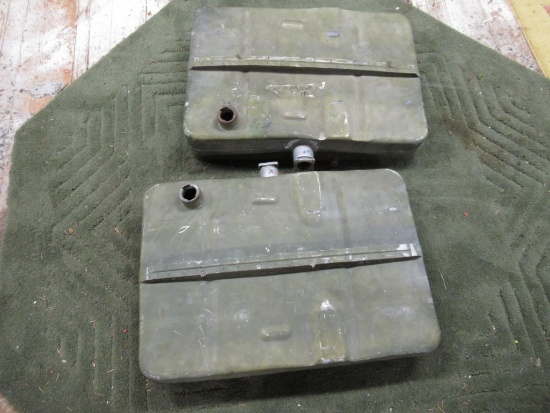 2 Cessna Fuel Tanks. SPECIAL SHIPPING REQUIREMENTS