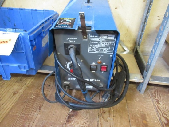 Chicago Electric 90amp Flux Wire Welder. NO SHIPPING