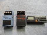 1 - Boss AC Adapter Metal Zone AT-2, 1 - Super Chorus Ch-1, 1 - Guitar and Bass Auto Tuner