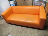 Couch - Orange Castin 70