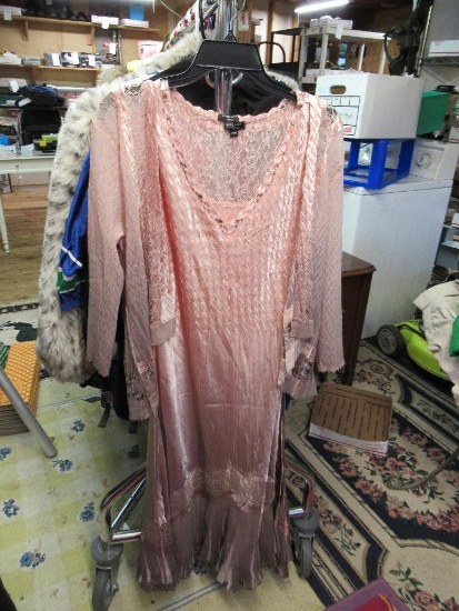Women's Dress Komarov Peach sz XL