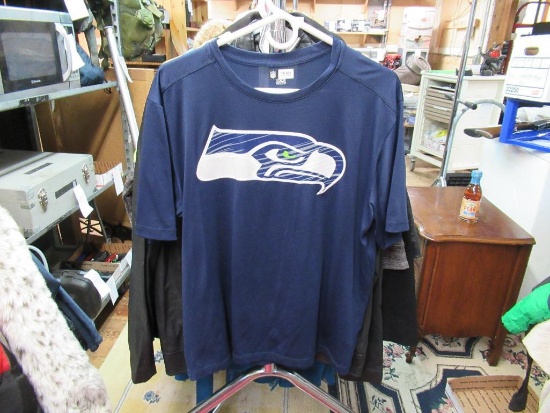 Seahawks Dry Fit Shirt sz L