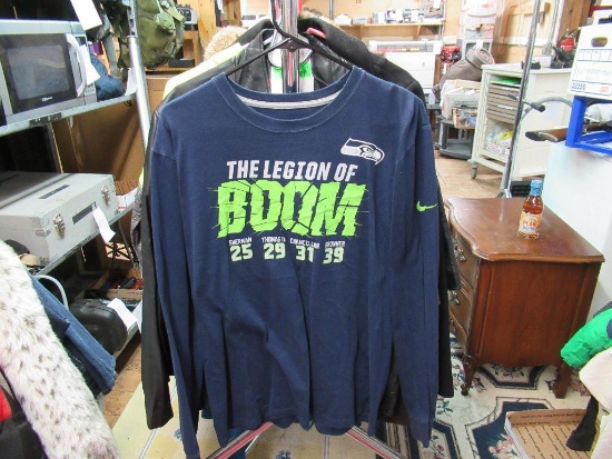 Seahawks Nike Shirt sz L