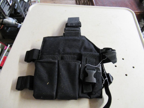 Blackhawk Dropleg Magazine Pouch