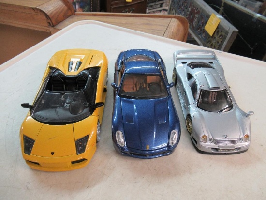 Die Cast Cars 1/24 scale - 3 total