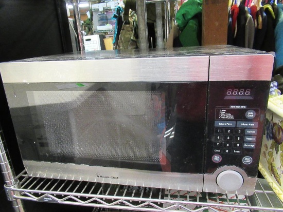 Magic Chef Microwave 21x14x12 NO SHIPPING
