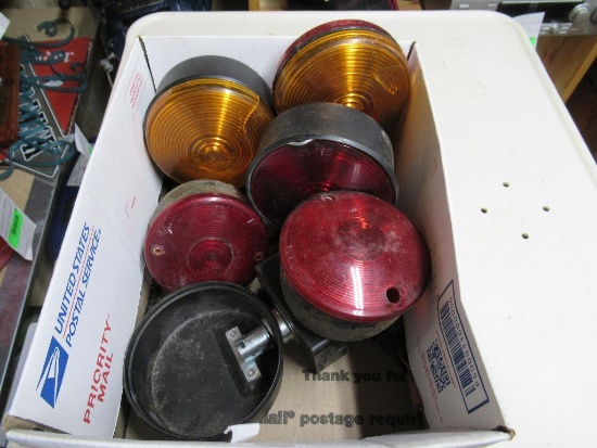 Box of Tow Lights