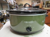 Crock Pot Brand Large Slow Cooker