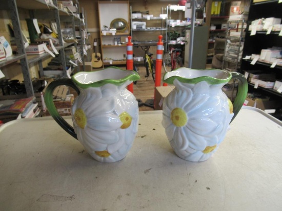 White Daisy Pitchers NO SHIPPING