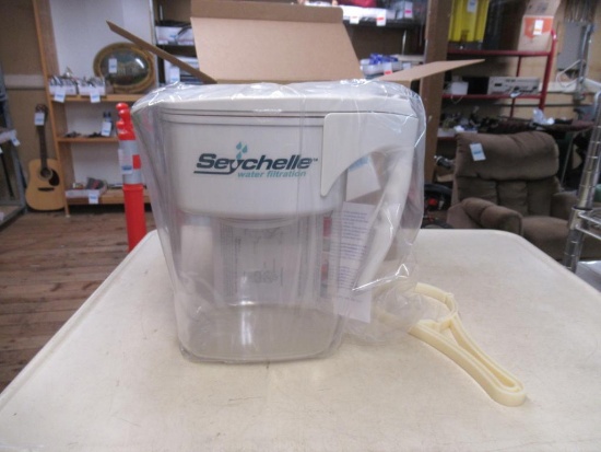 Seychelle Radiological Water Filter Pitcher