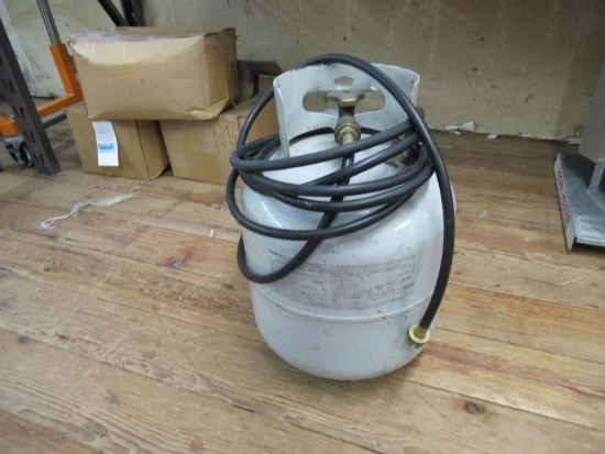Propane Tank w/ Hoses NO SHIPPING