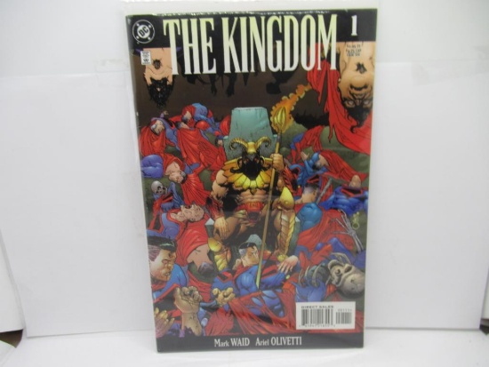 DC COMICS THE KINGDOM #1