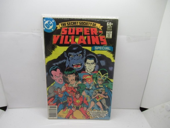 DC COMICS THE SECRET SOCIETY OF SUPER VILLAINS #33636