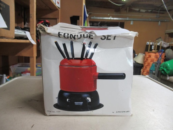 Fondue Set. NO SHIPPING