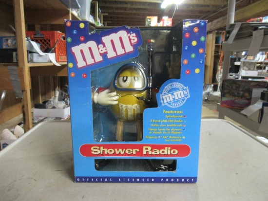 M&Ms Shower Radio