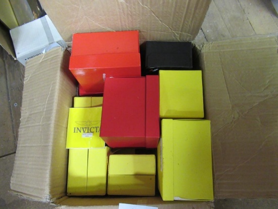 Large Lot of Invicta Watch Cases . NO SHIPPING