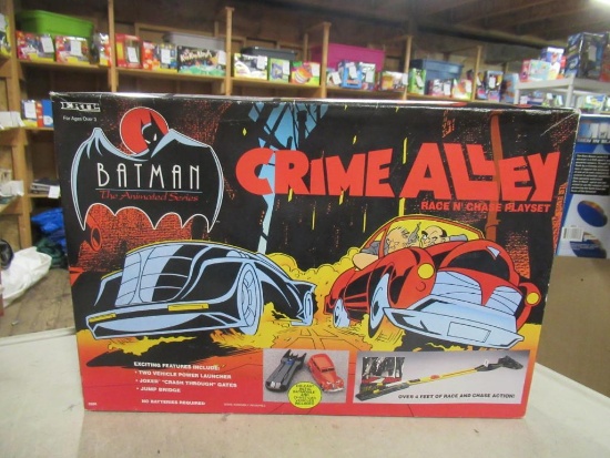 Batman Crime Alley Race n Chase Playset