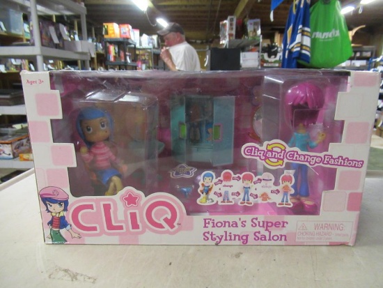 Cliq Fiona's Super Styling Salon