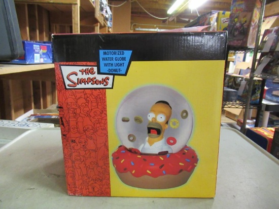 The Simpsons Motorized Water Globe w/ Light Donut
