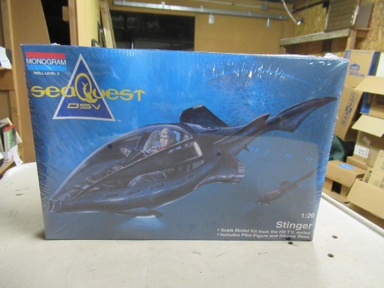 SeaQuest DSV Stinger Model Kit
