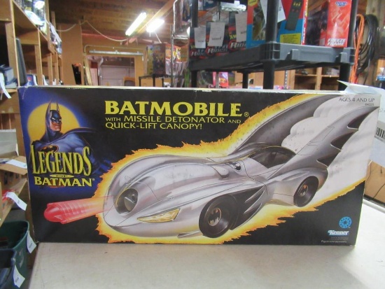Legends of Batman Batmobile