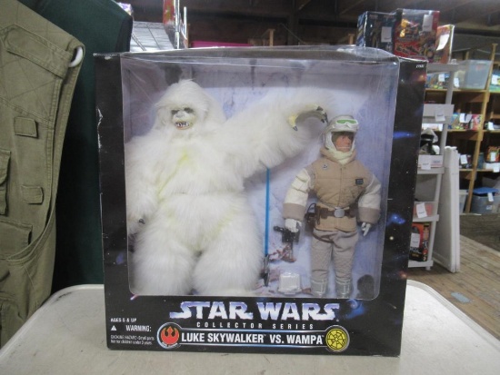 Star Wars Skywalker vs Wampa