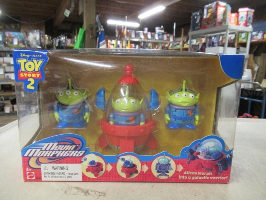 Toy Story Aliens Morph into a Galactic Warrior