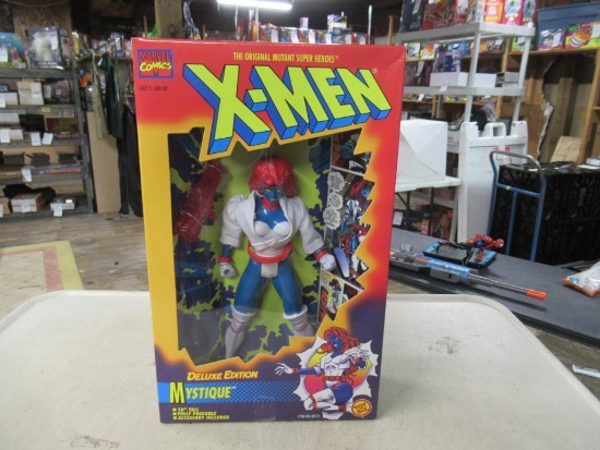 X-Men Deluxe Edition Mystique 10" tall