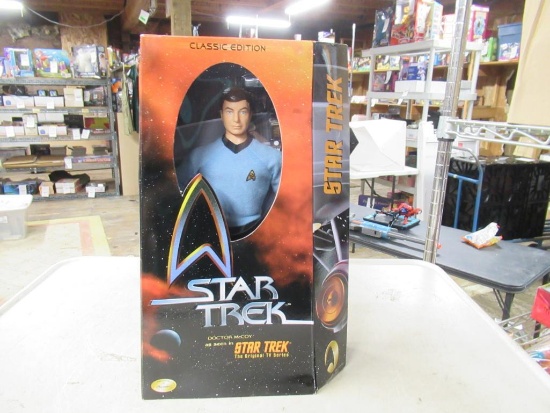 Star Trek Dr McCoy Classic Edition