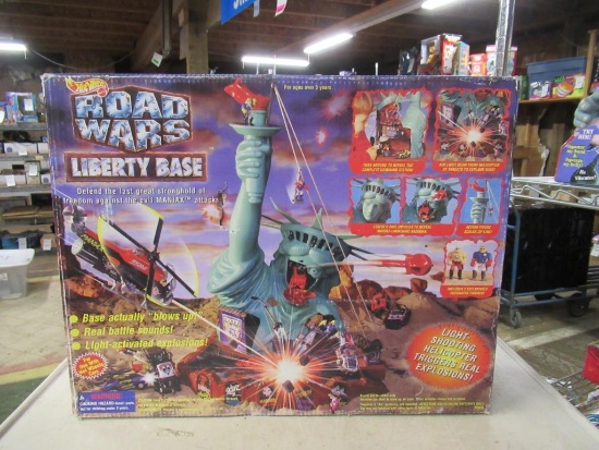 Hotwheels Road Wars Liberty Base