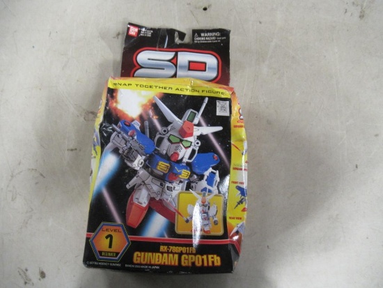 SD Superior Defender Gundam