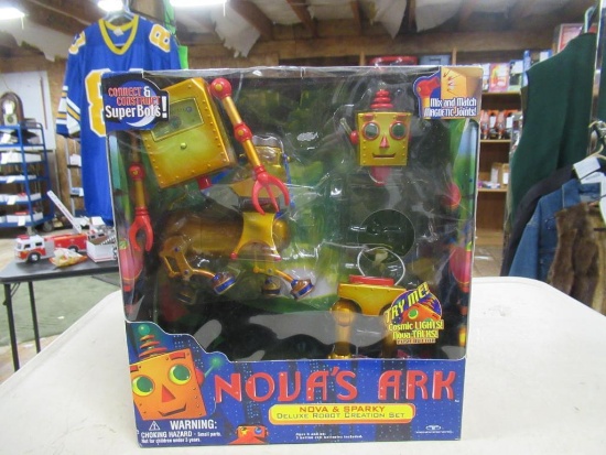 Nova's Ark Nova and Sparky Deluxe Robot Motion
