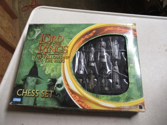Lord of the rings chess set Missing 1 piece